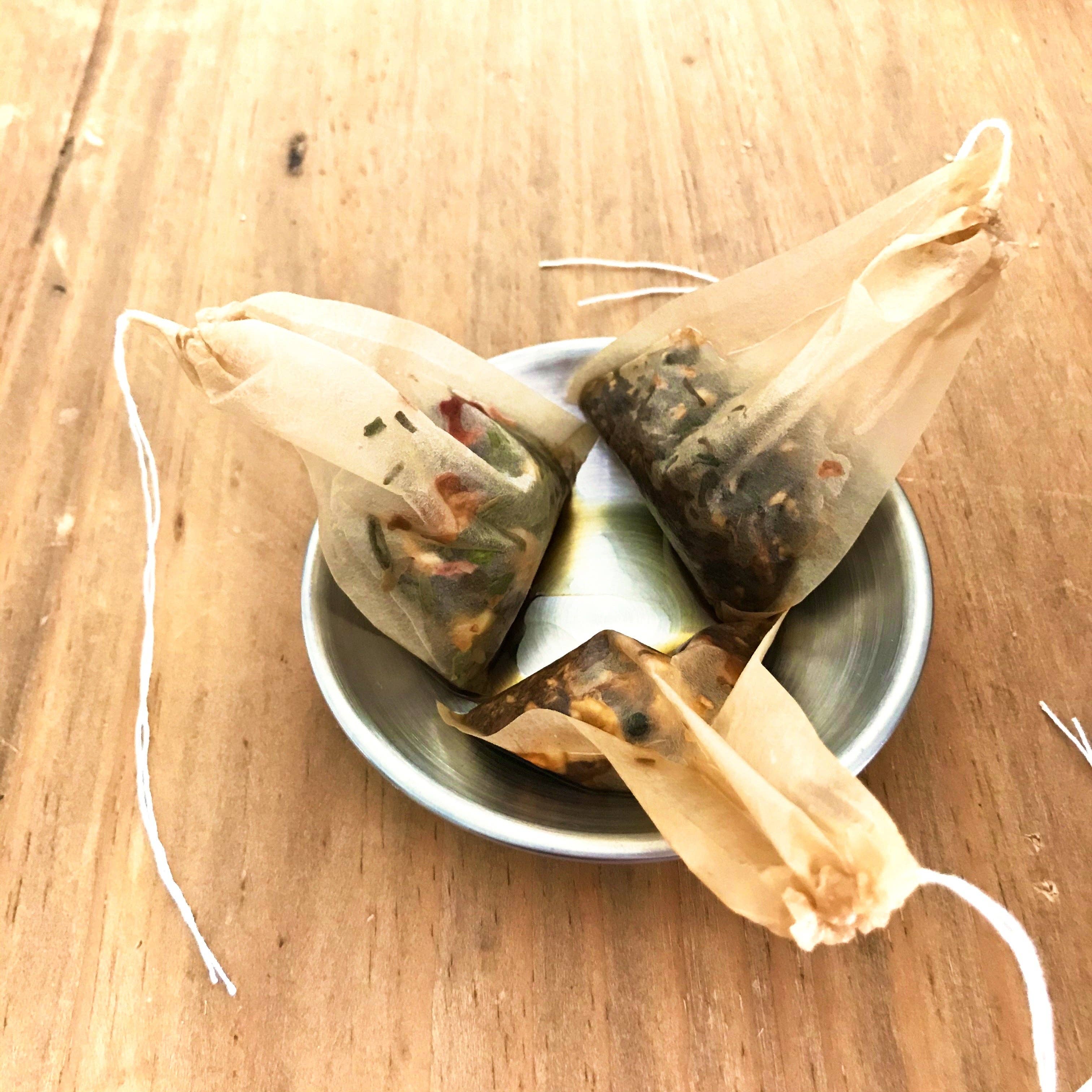 Biodegradable loose leaf tea bags