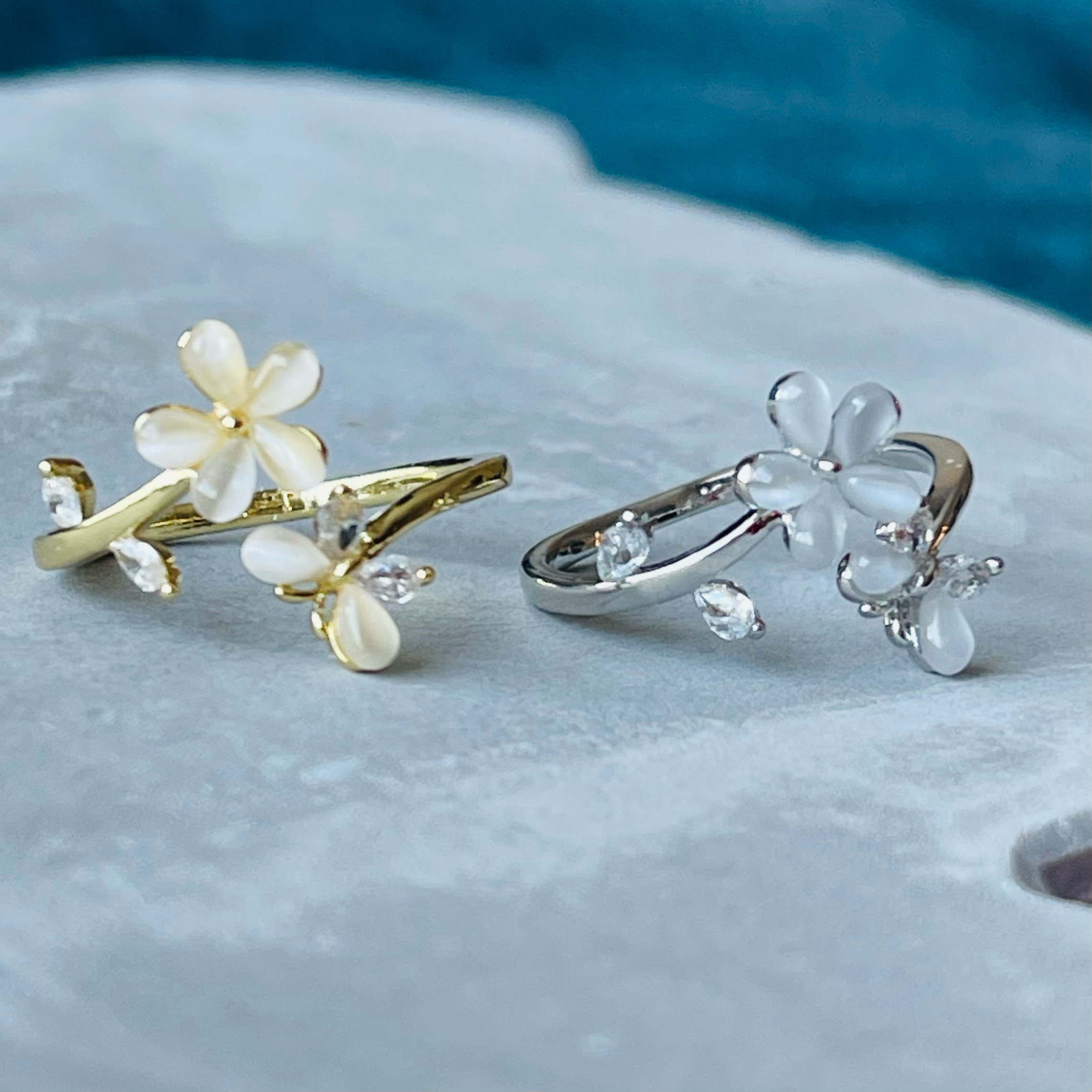 Flower and Butterfly Sparkling Gemstone Adjustable Ring Gift