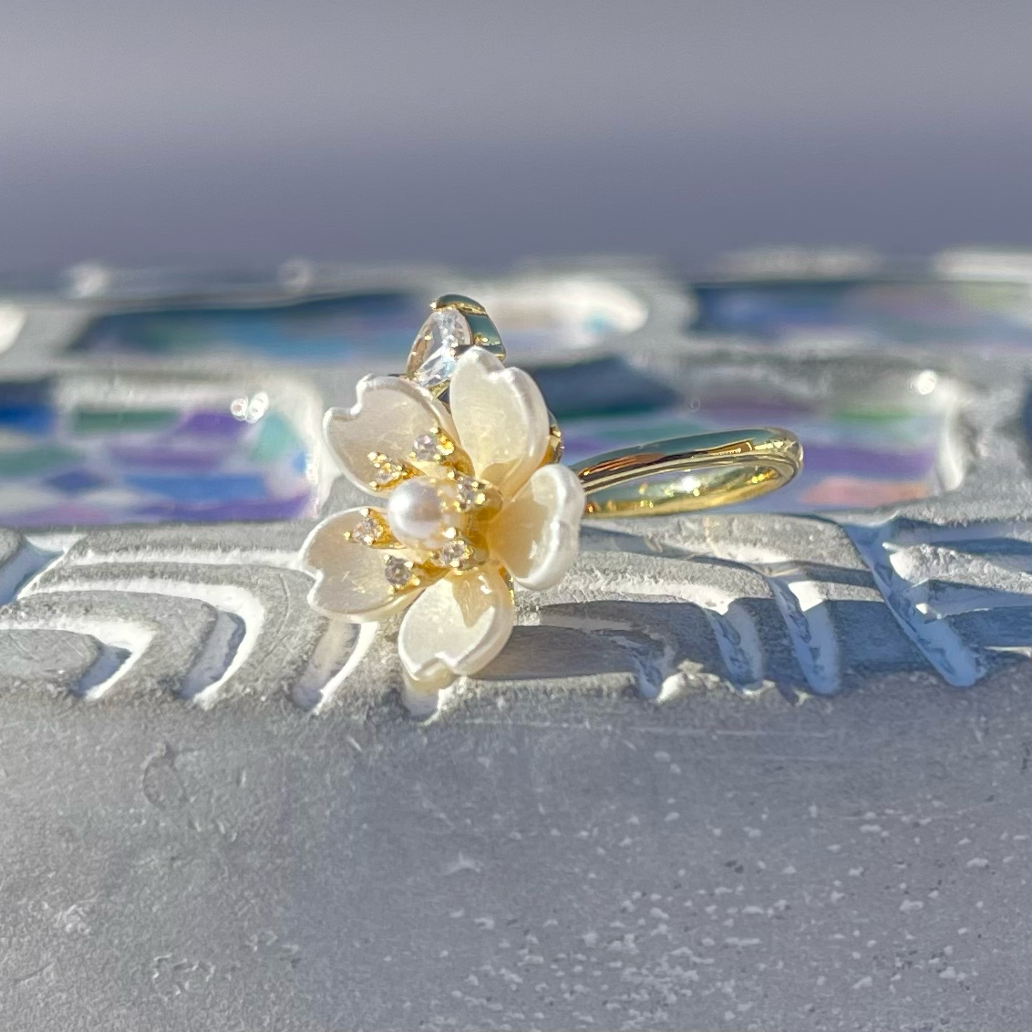 Elegant Flower Sparkling Gemstone Adjustable Ring, Charming