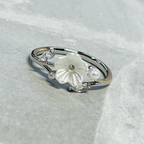 Minimal Daisy Adjustable Ring with Small Sparkling Stones